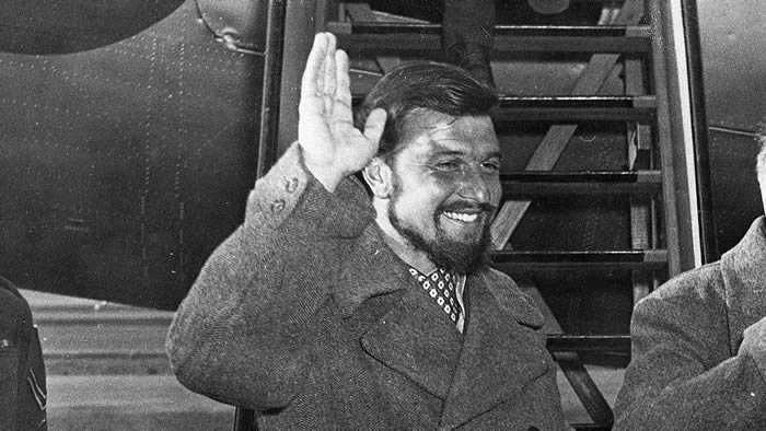 冷战时期的英国双面间谍布莱克George Blake在俄罗斯离世 终年98岁